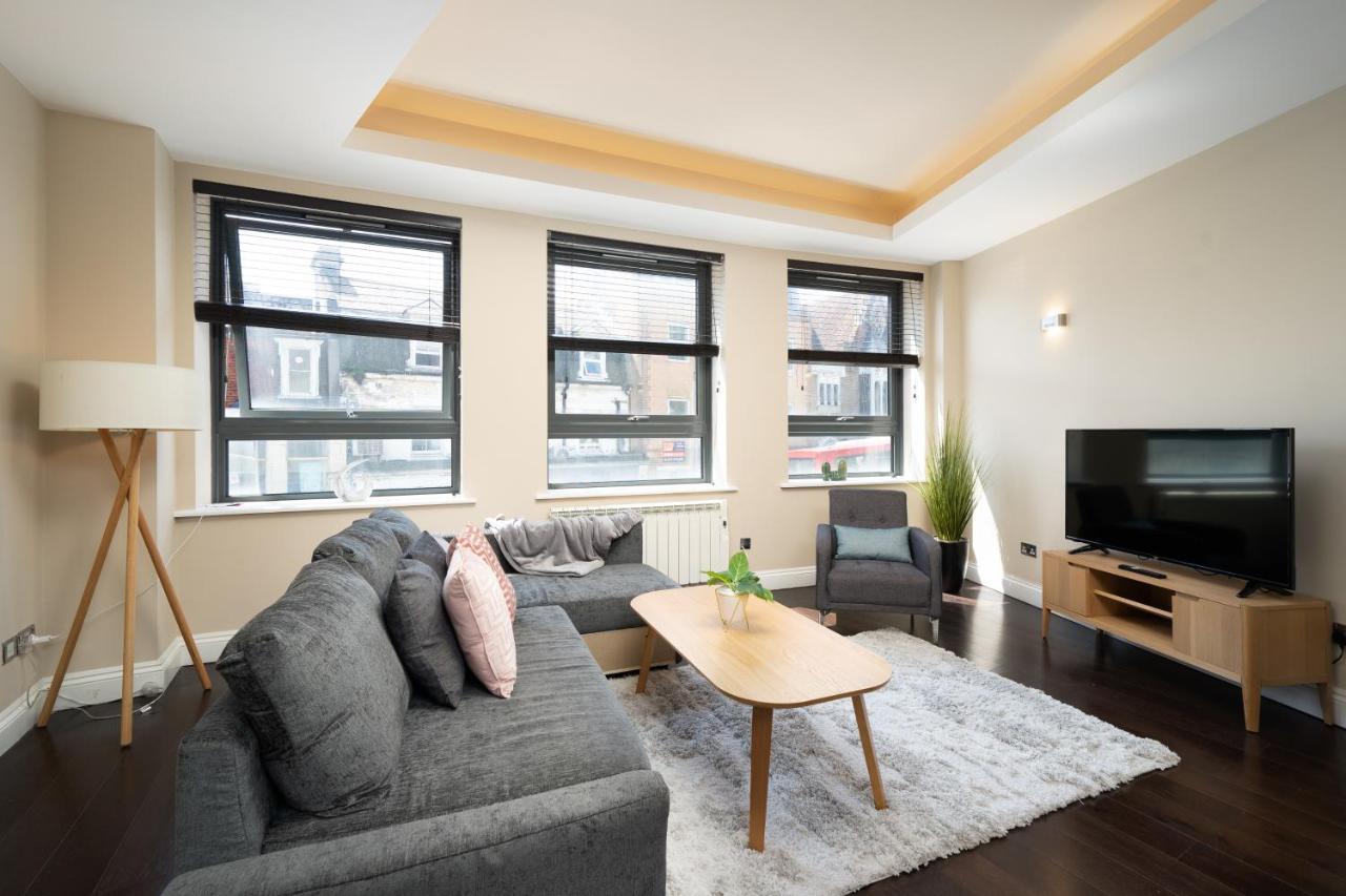 Spacious 2 Bedroom Apartment - Sleeps 6 Brighton Exterior photo