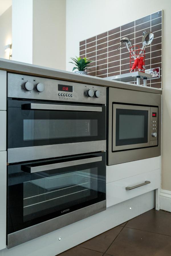 Spacious 2 Bedroom Apartment - Sleeps 6 Brighton Exterior photo